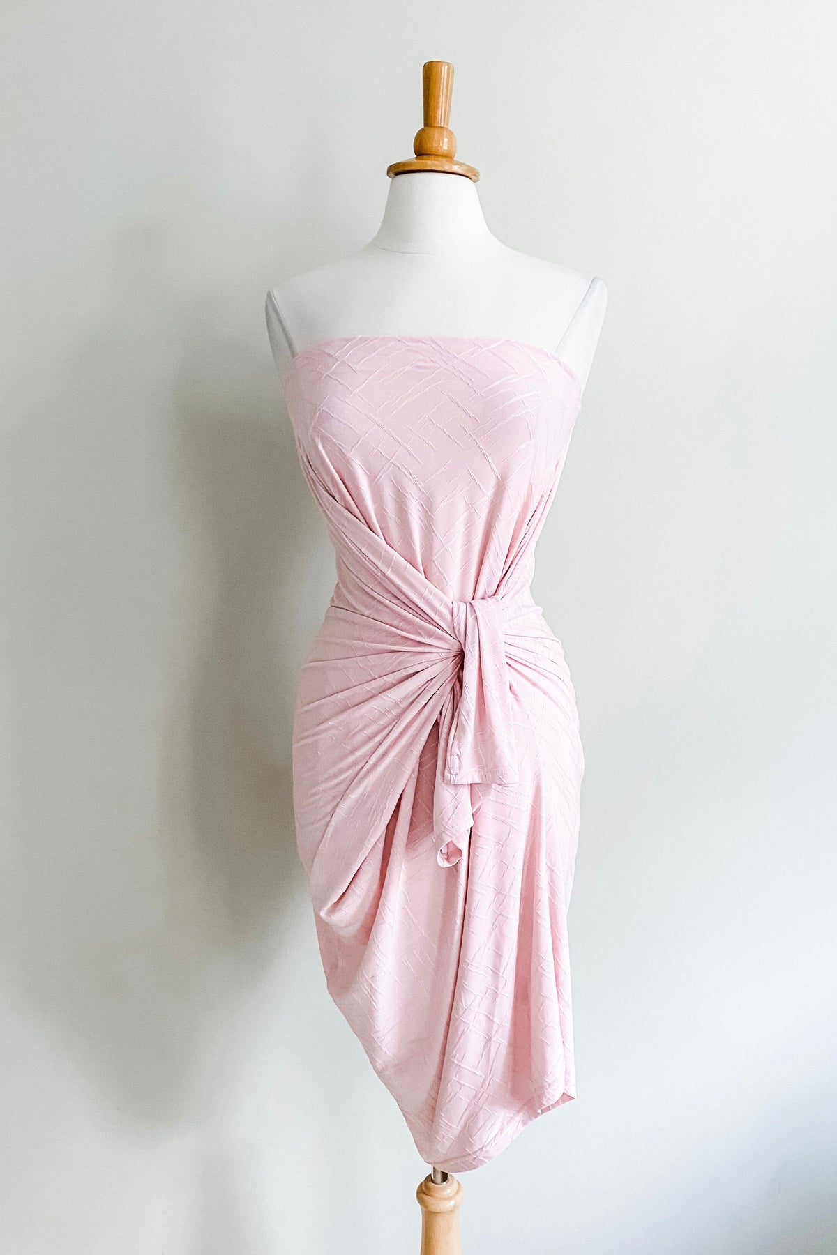 Diane Kroe - Origami Multiway Dress in Jacquard Venezia (Blush)