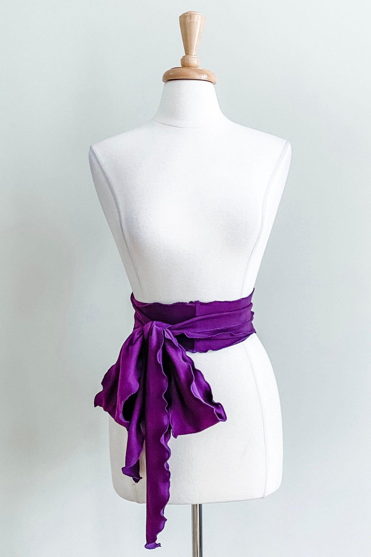 Diane Kroe - Scalloped Sash Belt in Infinity Knit (Violet)