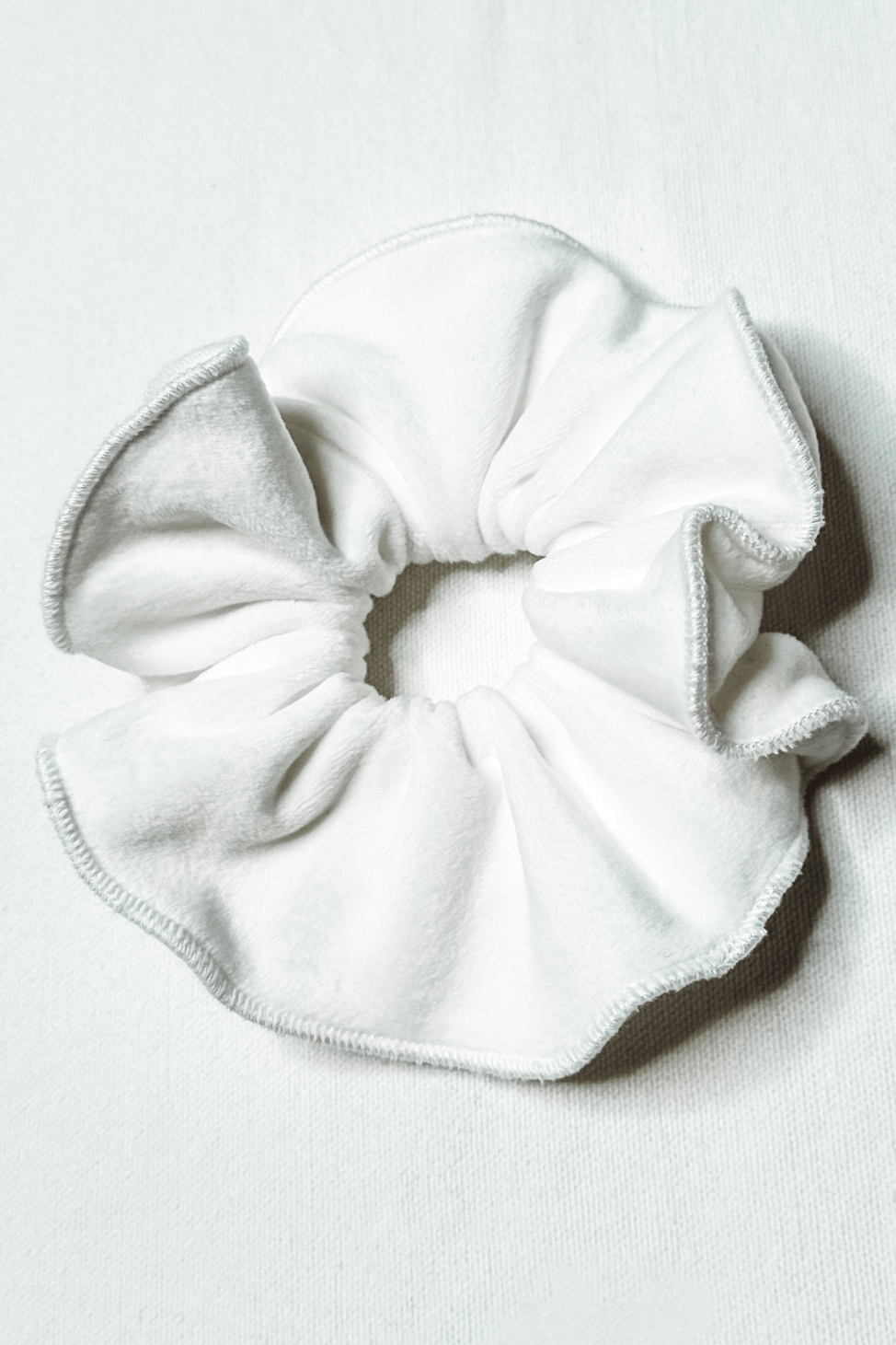 Scrunchies Accessories in White Velvet from Diane Kroe