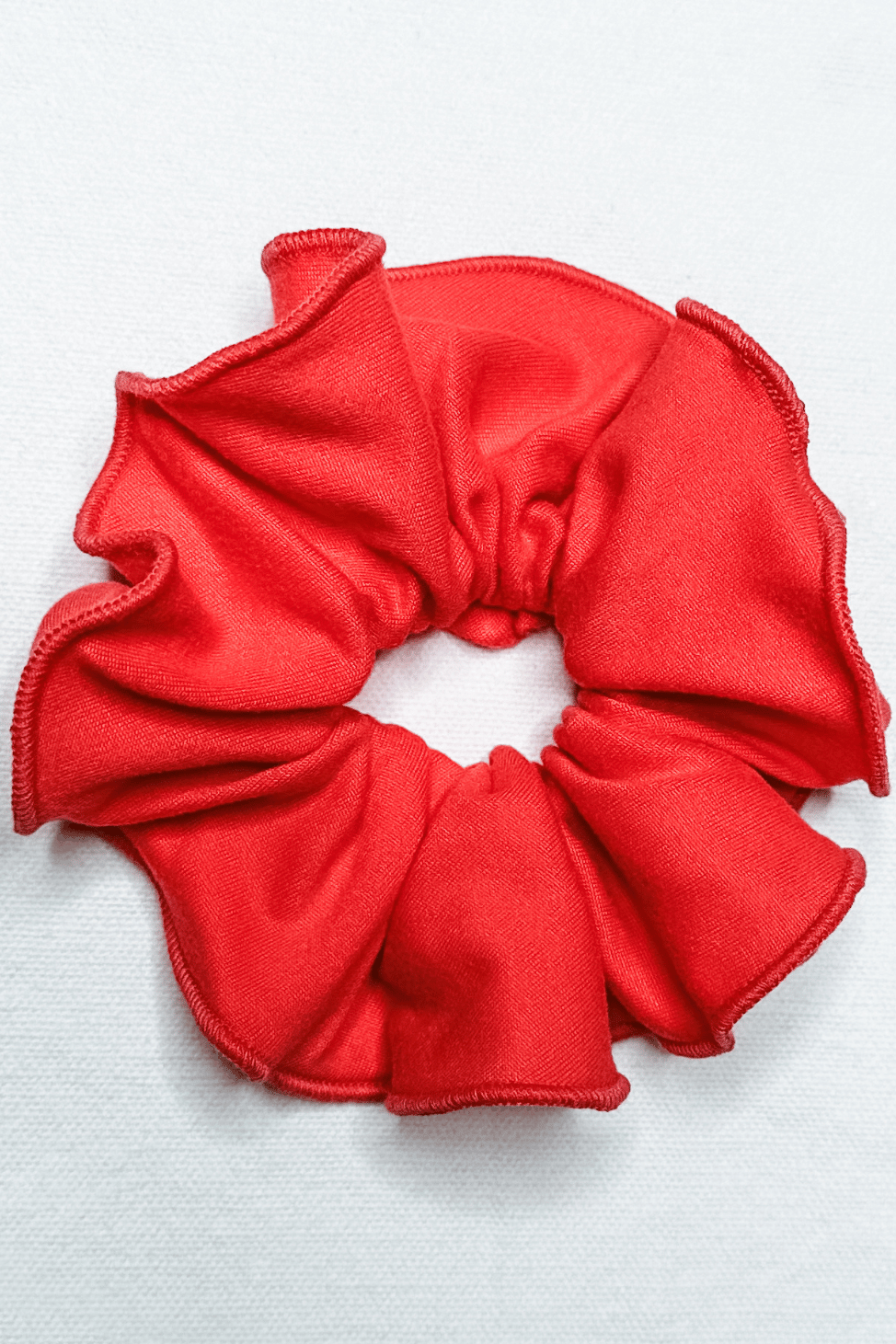 Scrunchie in Red color from Diane Kroe