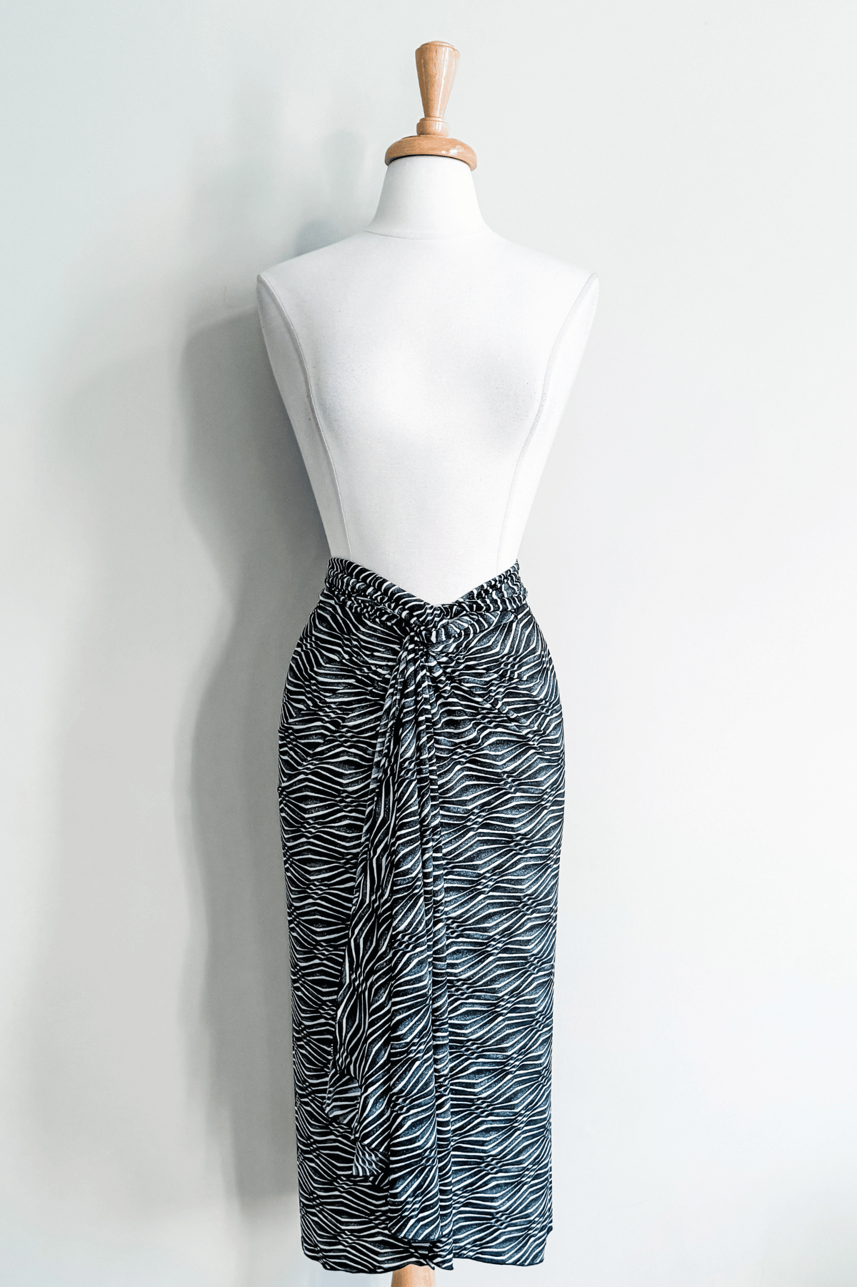 Short Goddess Dress in Charcoal Ikat Print