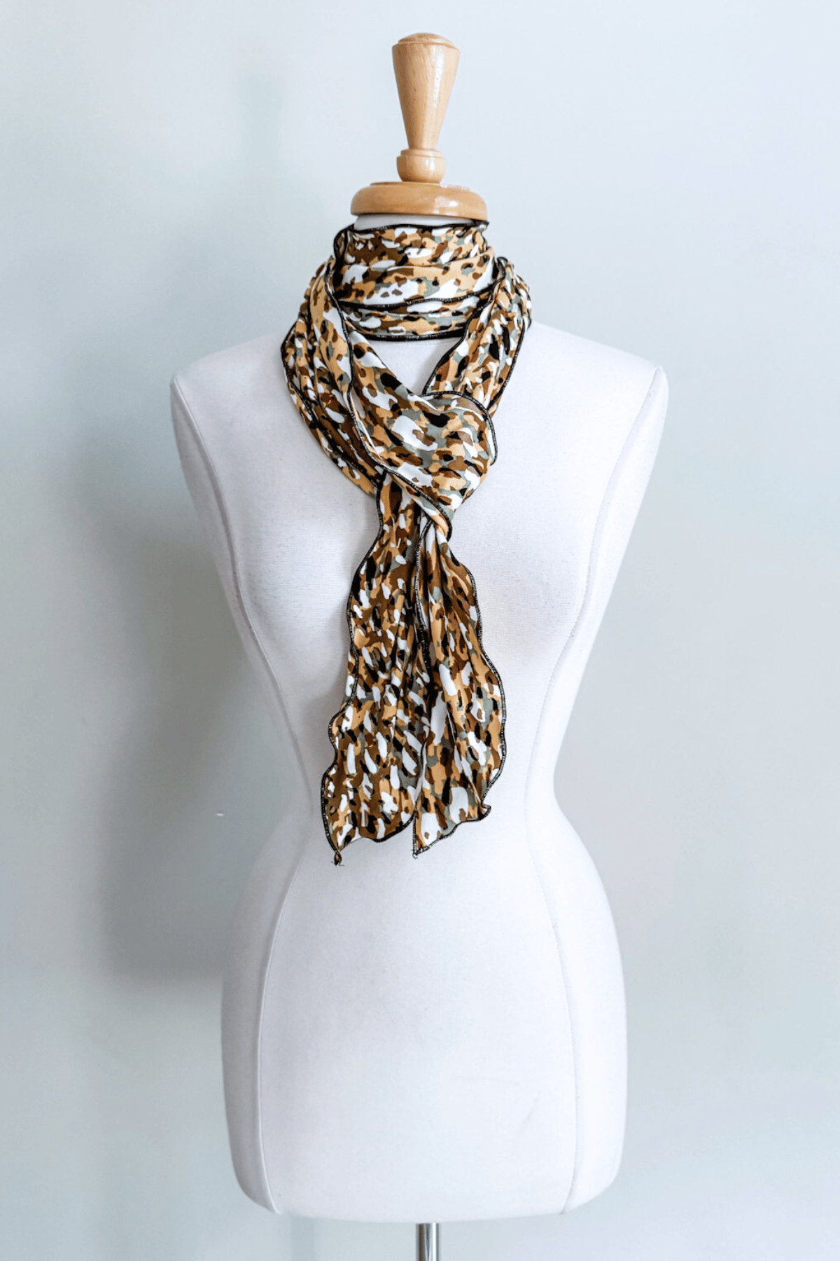 Matching Sash in Kaleidoscope Olive print from Diane Kroe