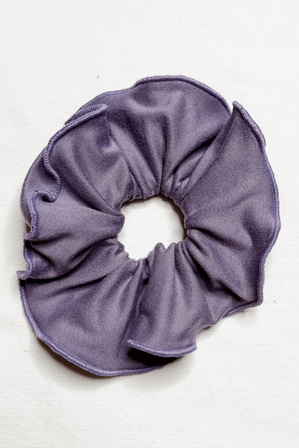 Scrunchie in Purple color from Diane Kroe
