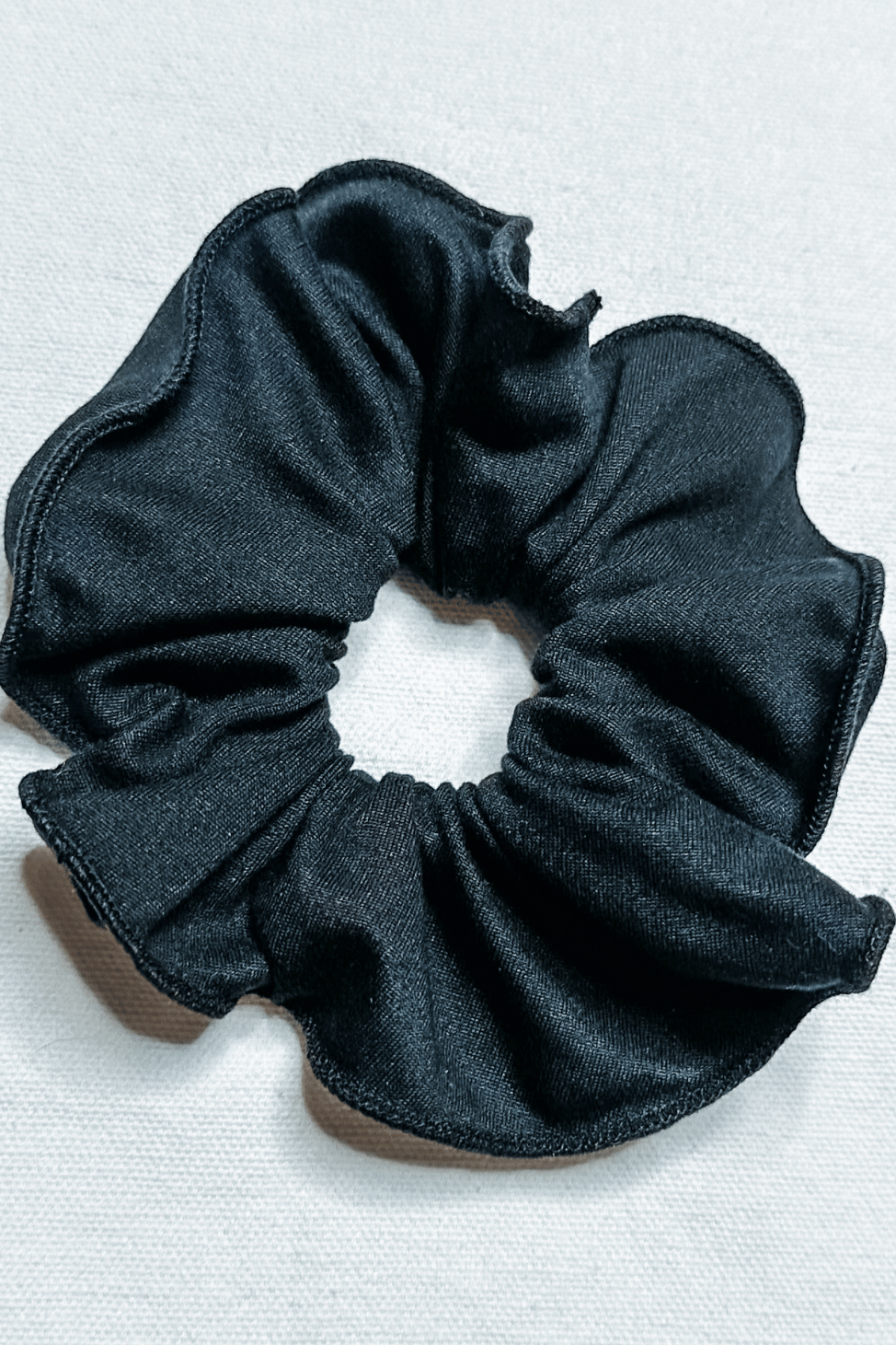 Scrunchie in Black color from Diane Kroe