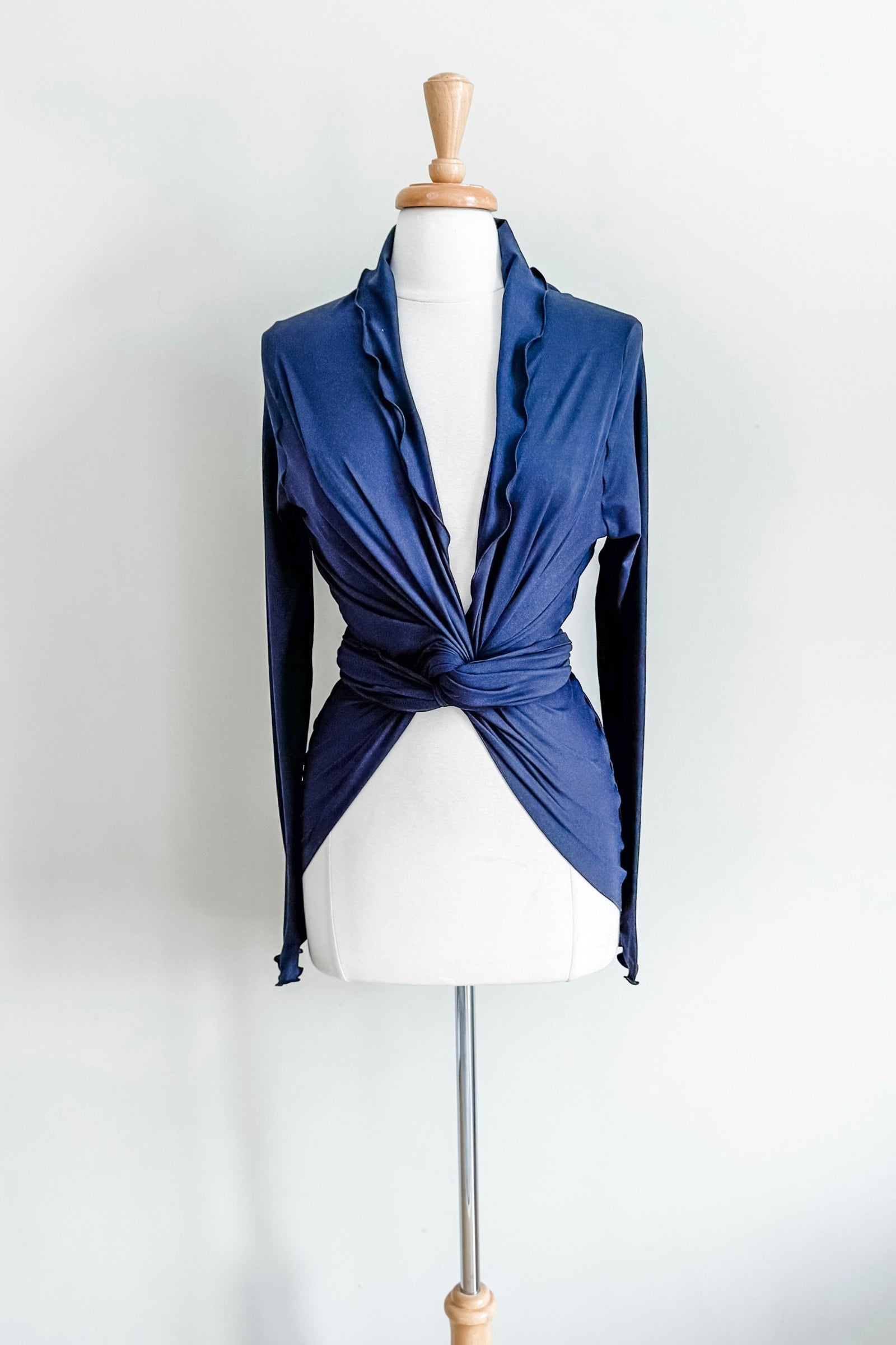 Versa Wrap in white colour