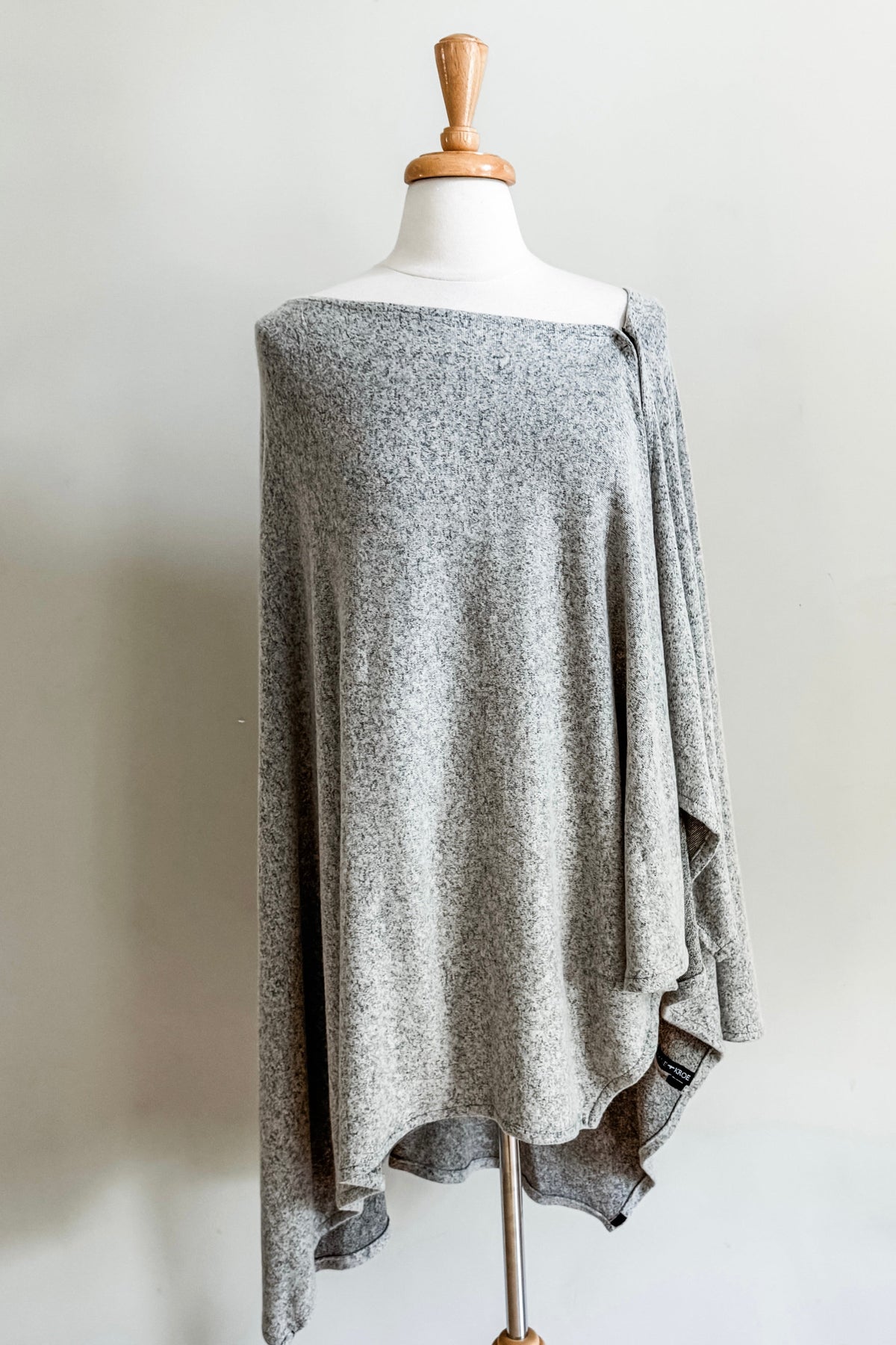 Revival Cape | Grey