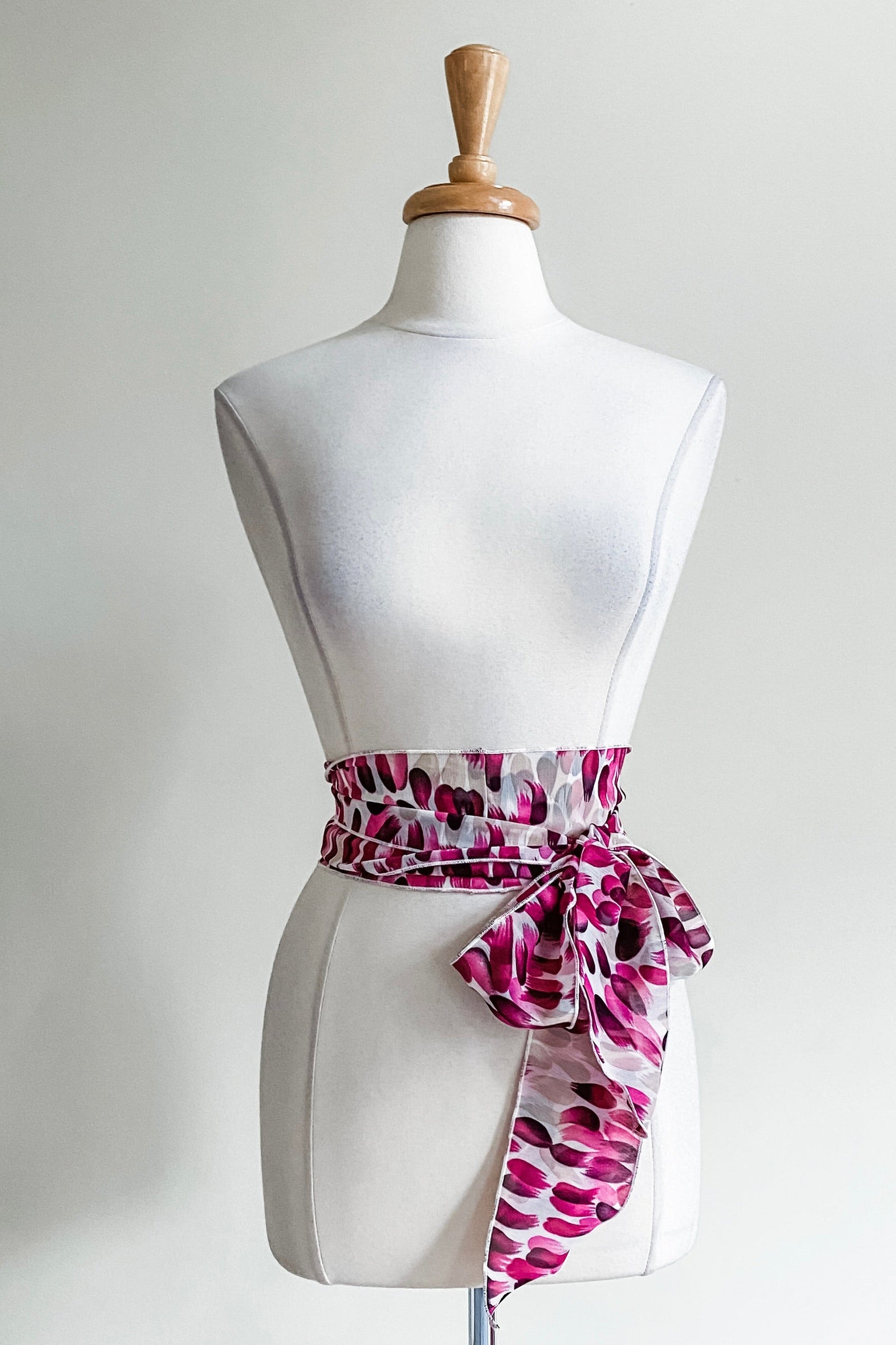 Diane Kroe Summer Trunk Show 2023 - Sash Chiffon