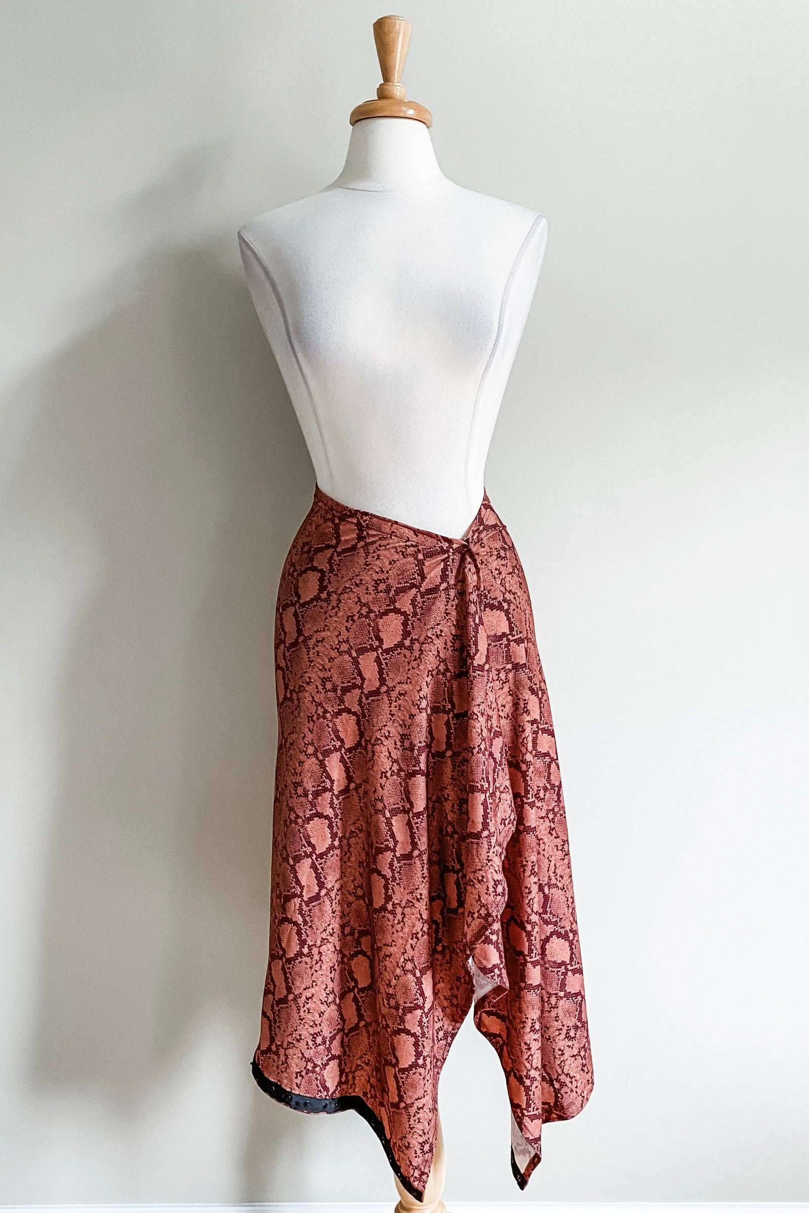 Diane Kroe Summer Trunk Show 2023 - Carry-On Cozy EcoVero