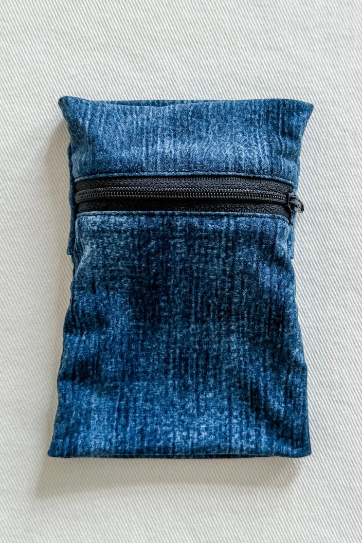 Safety Sleeve in Indigo Distressed print