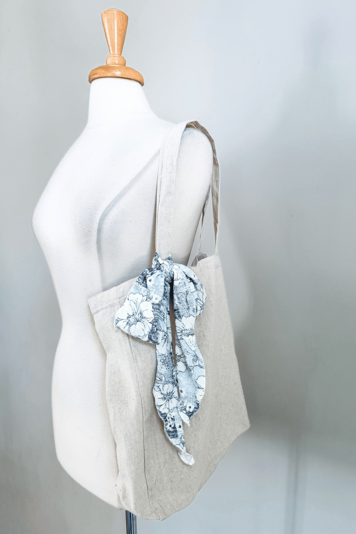 Floral Sky Tie in Santorini Fabric from Diane Kroe