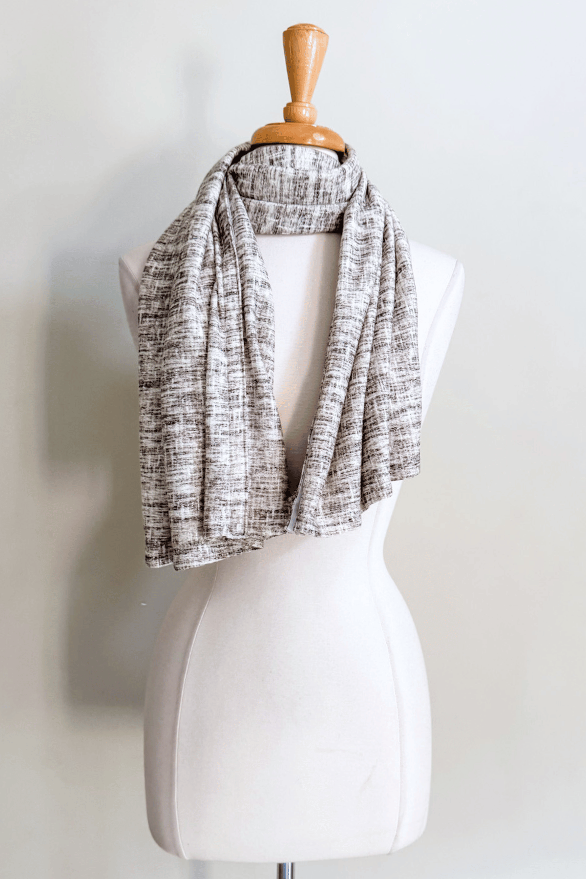 Carry-on Cozy in Sand Linen print from Diane Kroe