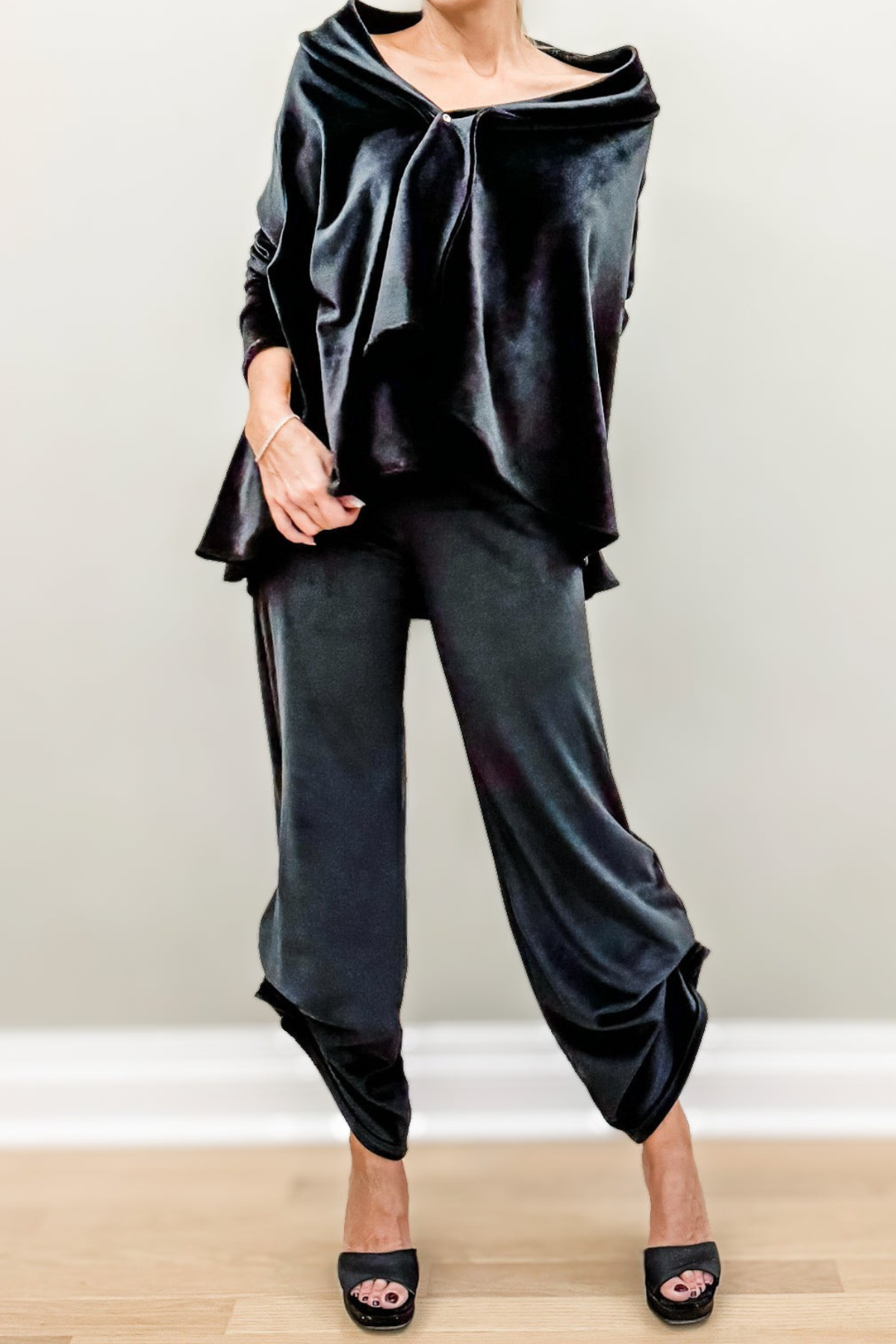 Black Velvet Pants by Diane Kroe — soft, stylish, and effortlessly versatile for travel or everyday wear