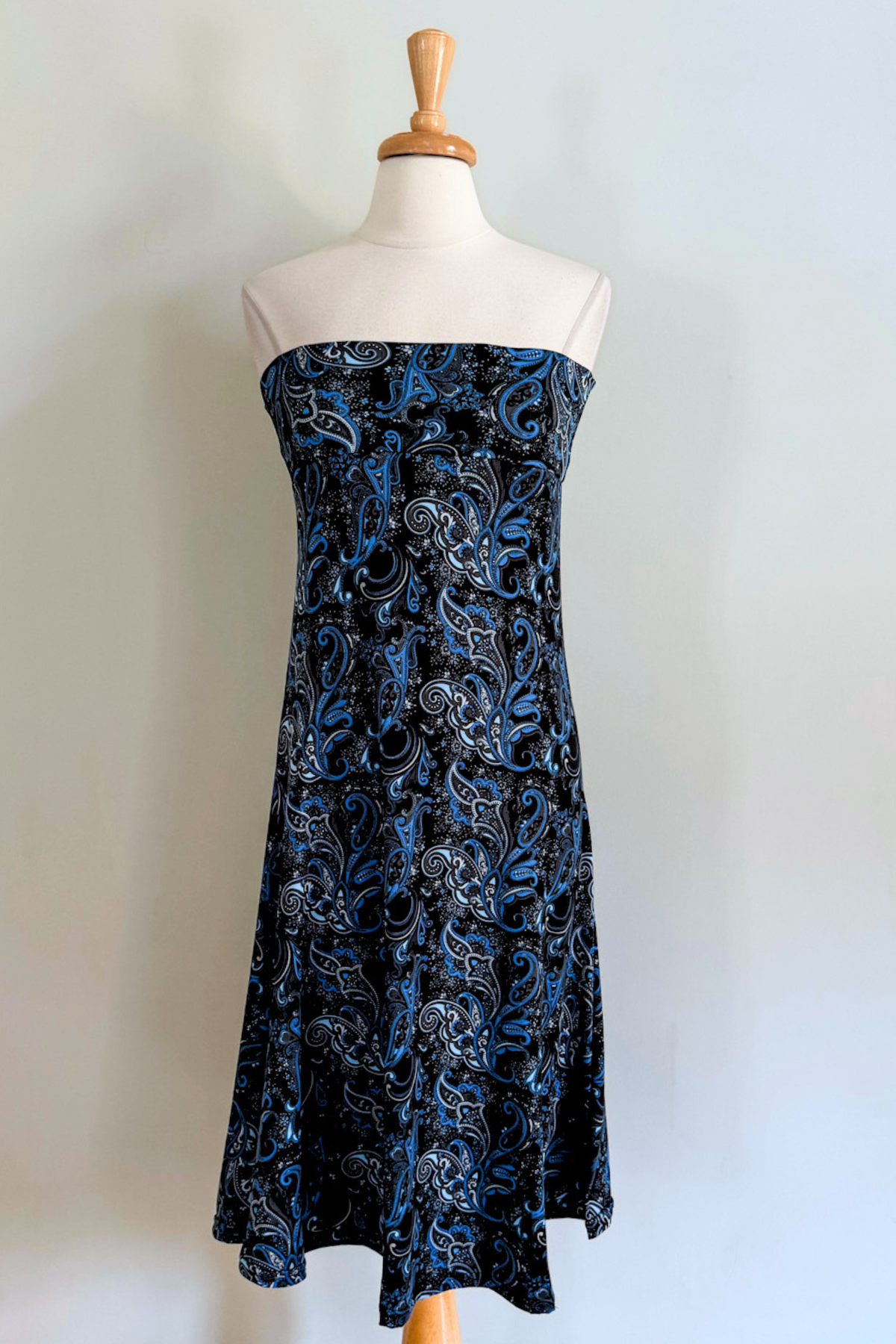 Wear-Ever Dress | Blue Paisley