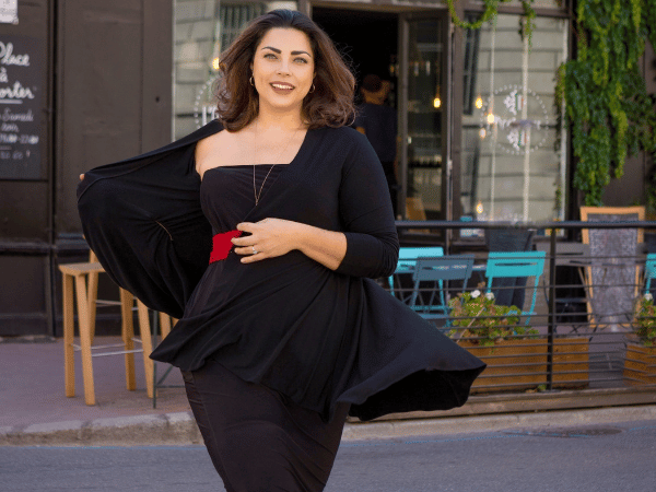 Model Tegan in Diane Kroe black Layer Jacket