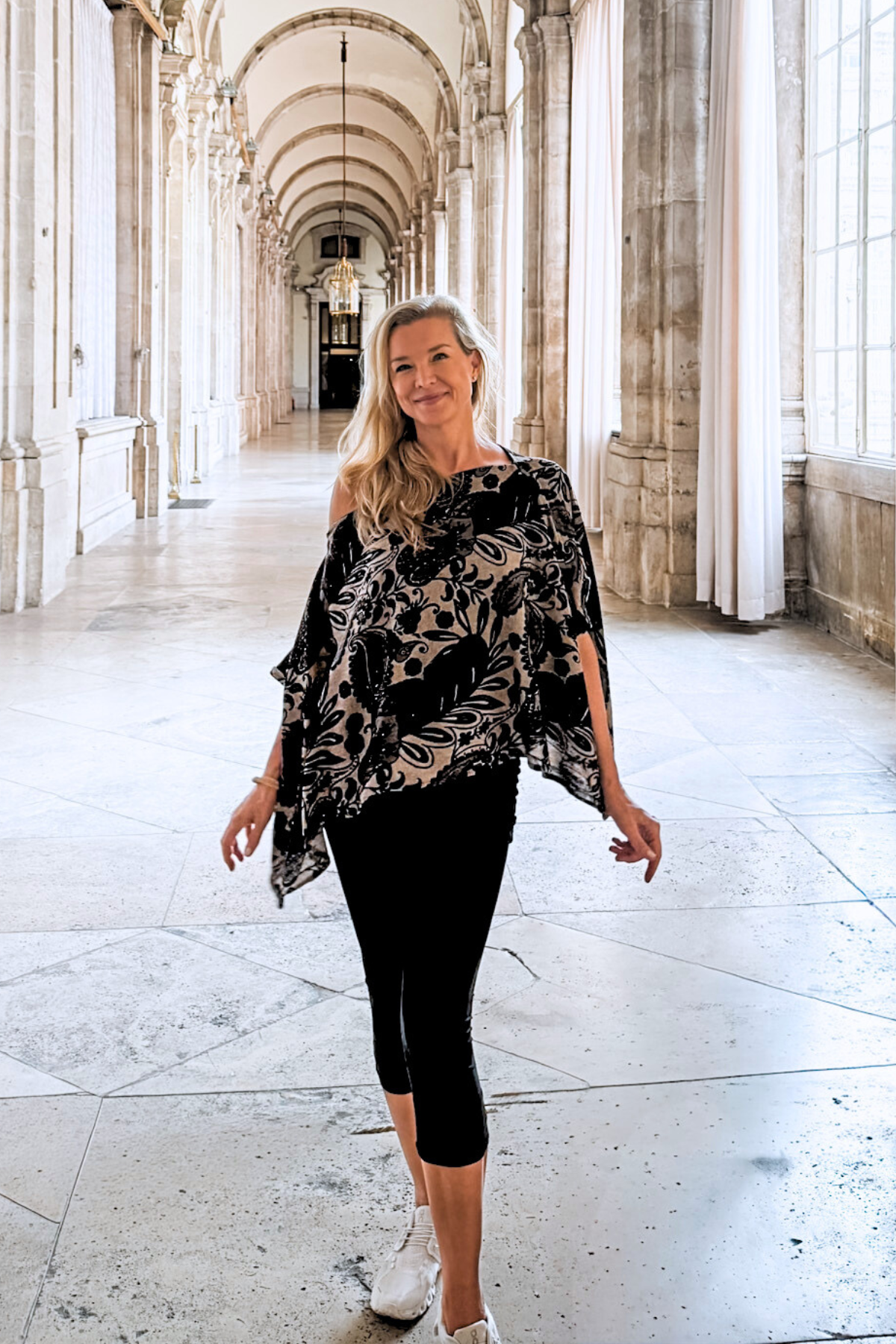 Diane Kroe Wanderlust wrap in blue Spain print.