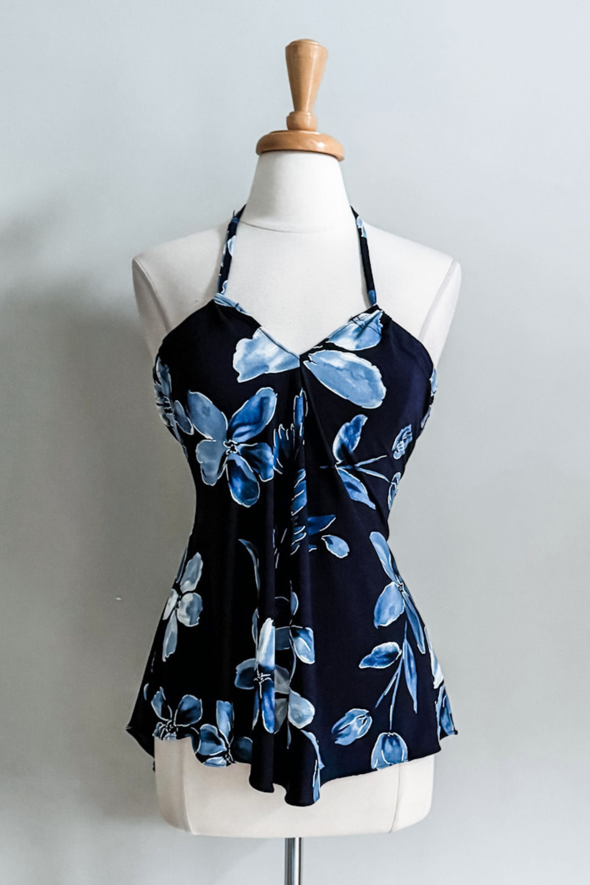 Evermore Top | Navy Lei