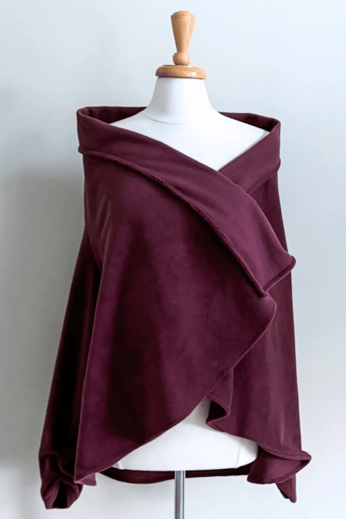 Glacier Fleece Wrap | Plum