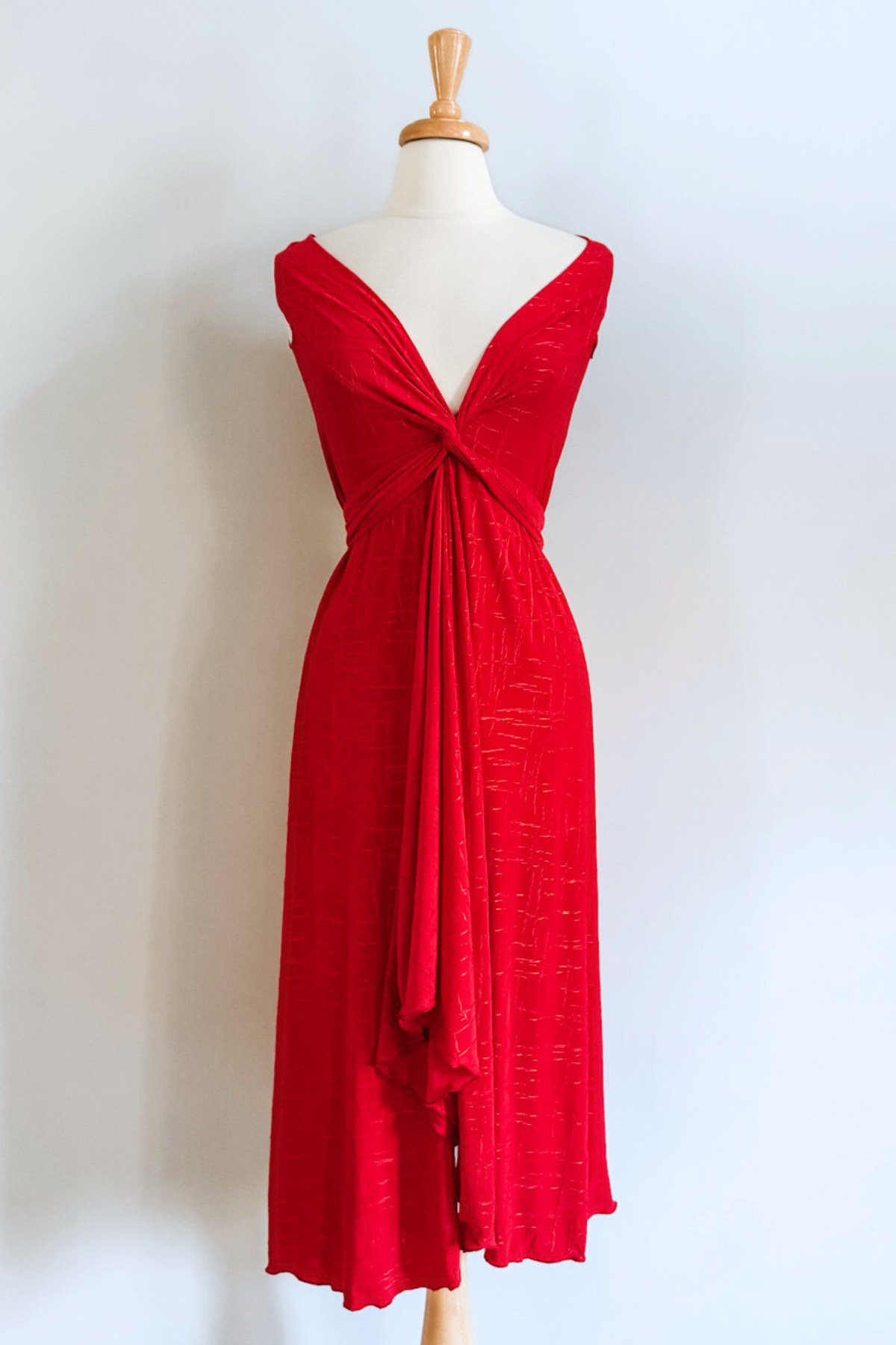 Goddess Dress | Red Jacquard