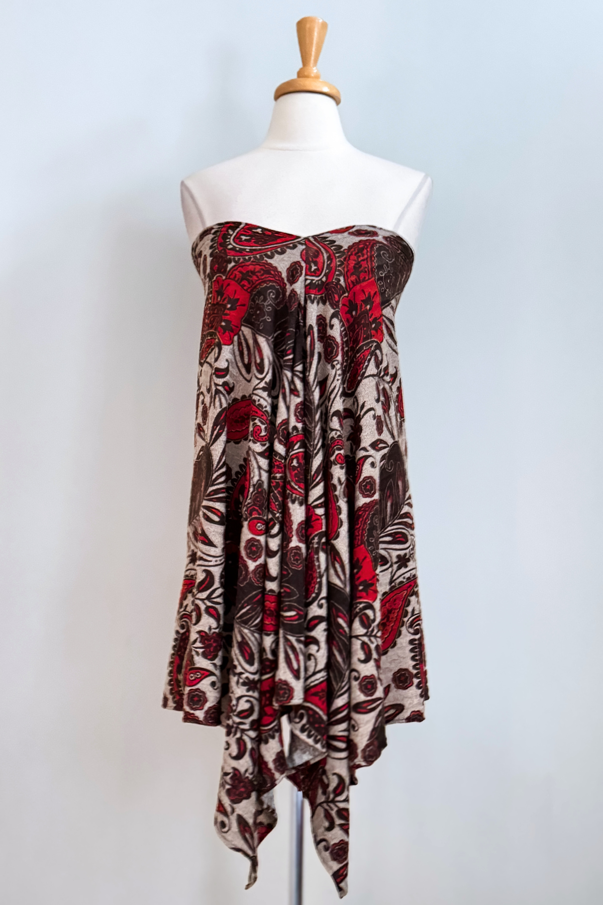 Diane Kroe Endless dress in red Spain print.