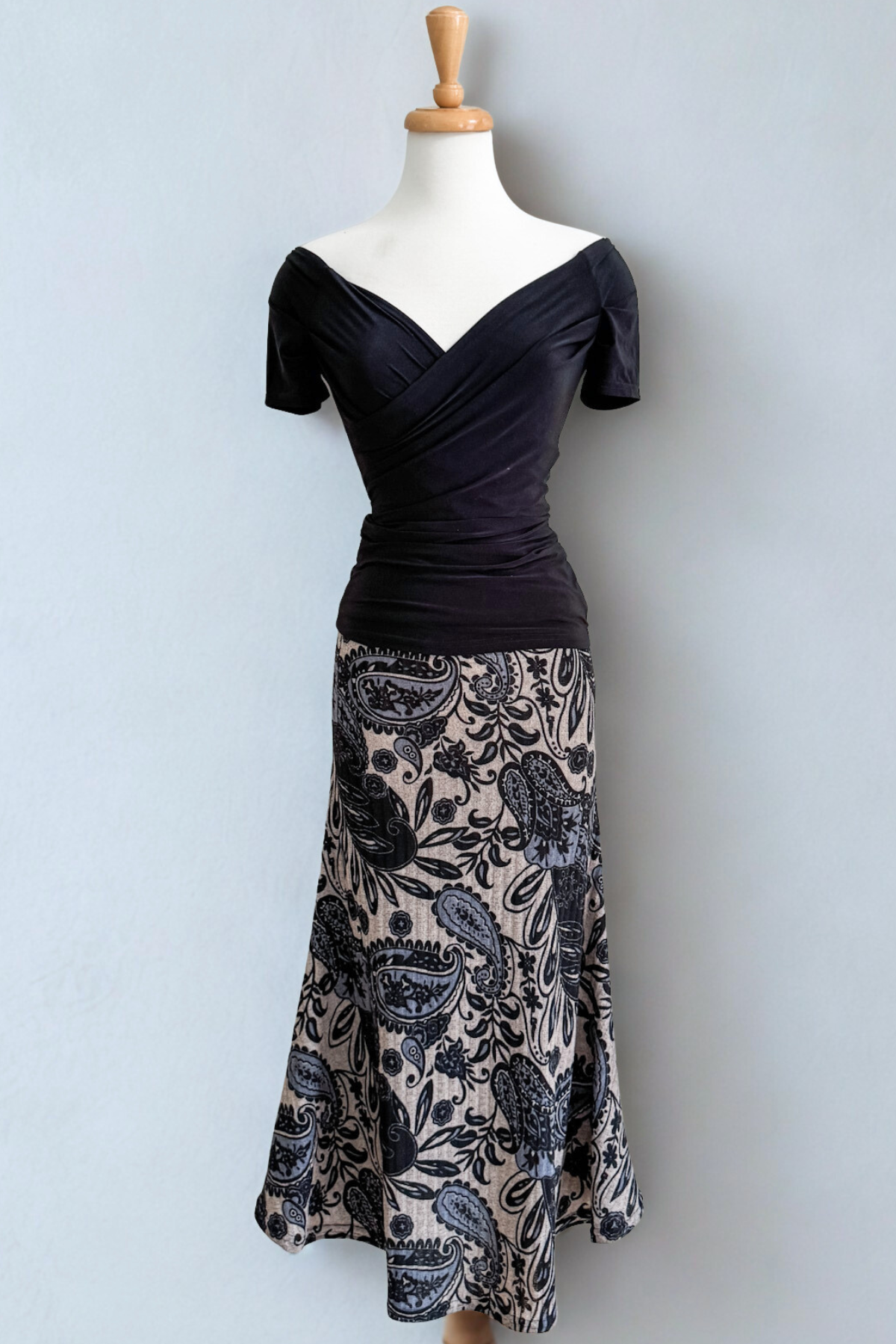 Diane Kroe Wear-Ever dress in blue Spain print worn as skirt.