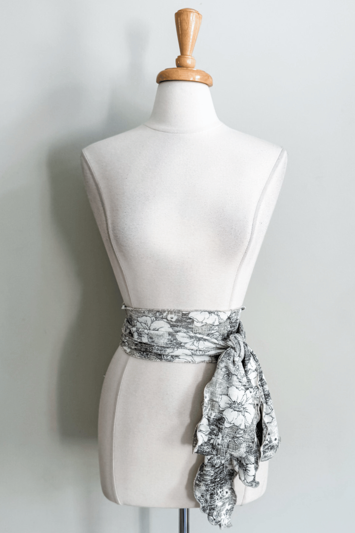Sash Belt in Floral Sand print from Diane Kroe