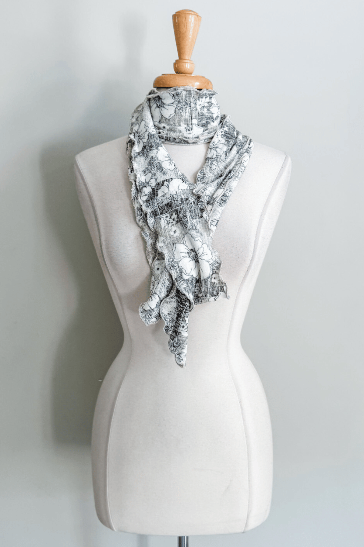 Sash Belt in Floral Sand print from Diane Kroe