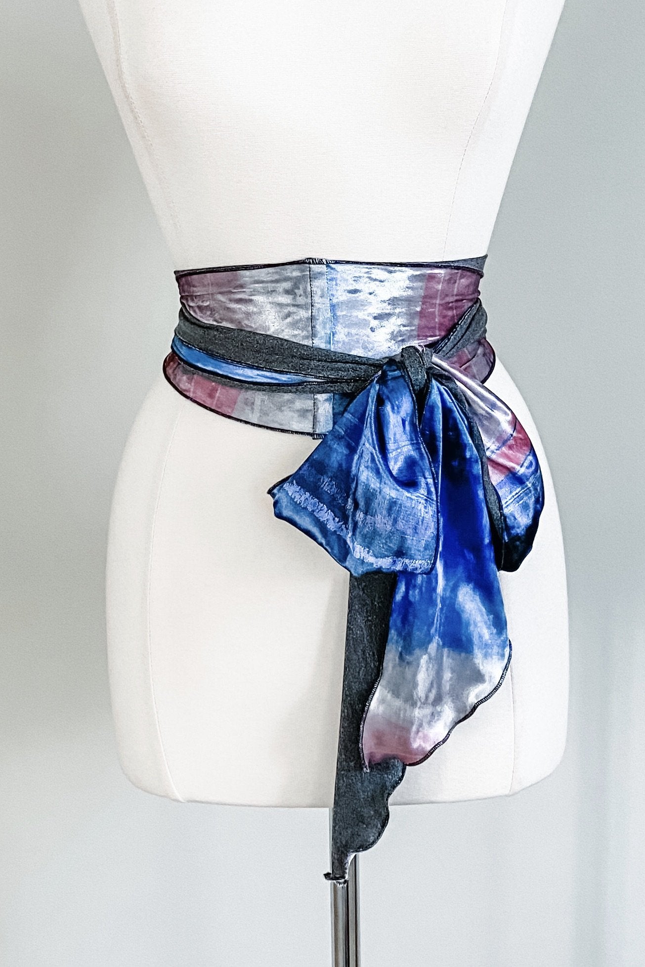 Diane Kroe - Sash Belt in Crushed Velvet (Crushed Ice)