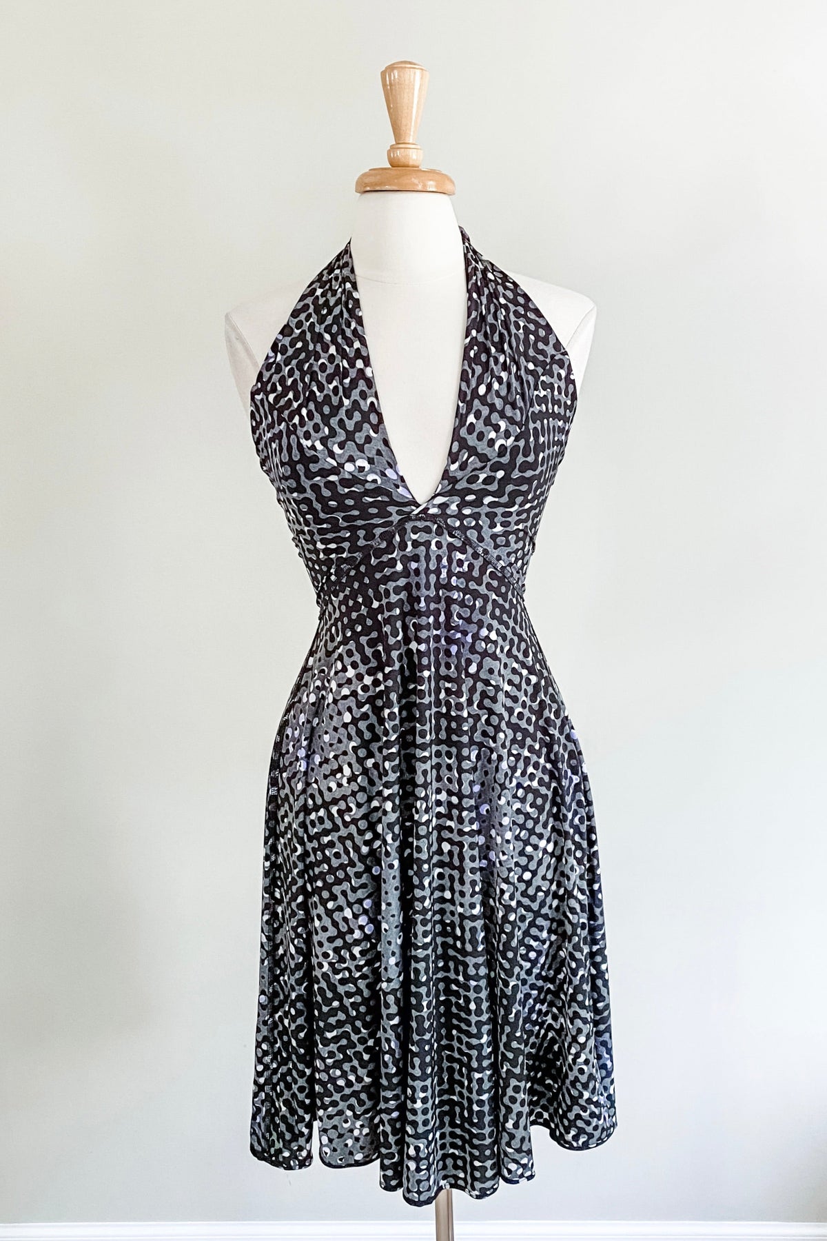 Diane Kroe -Reversible Resort Multiway Dress (Polka-Dot)