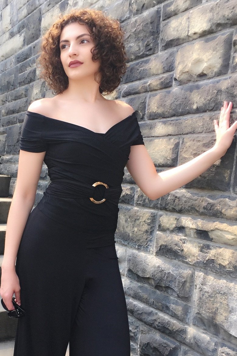 Diane Kroe Cross Top Getaway with Less