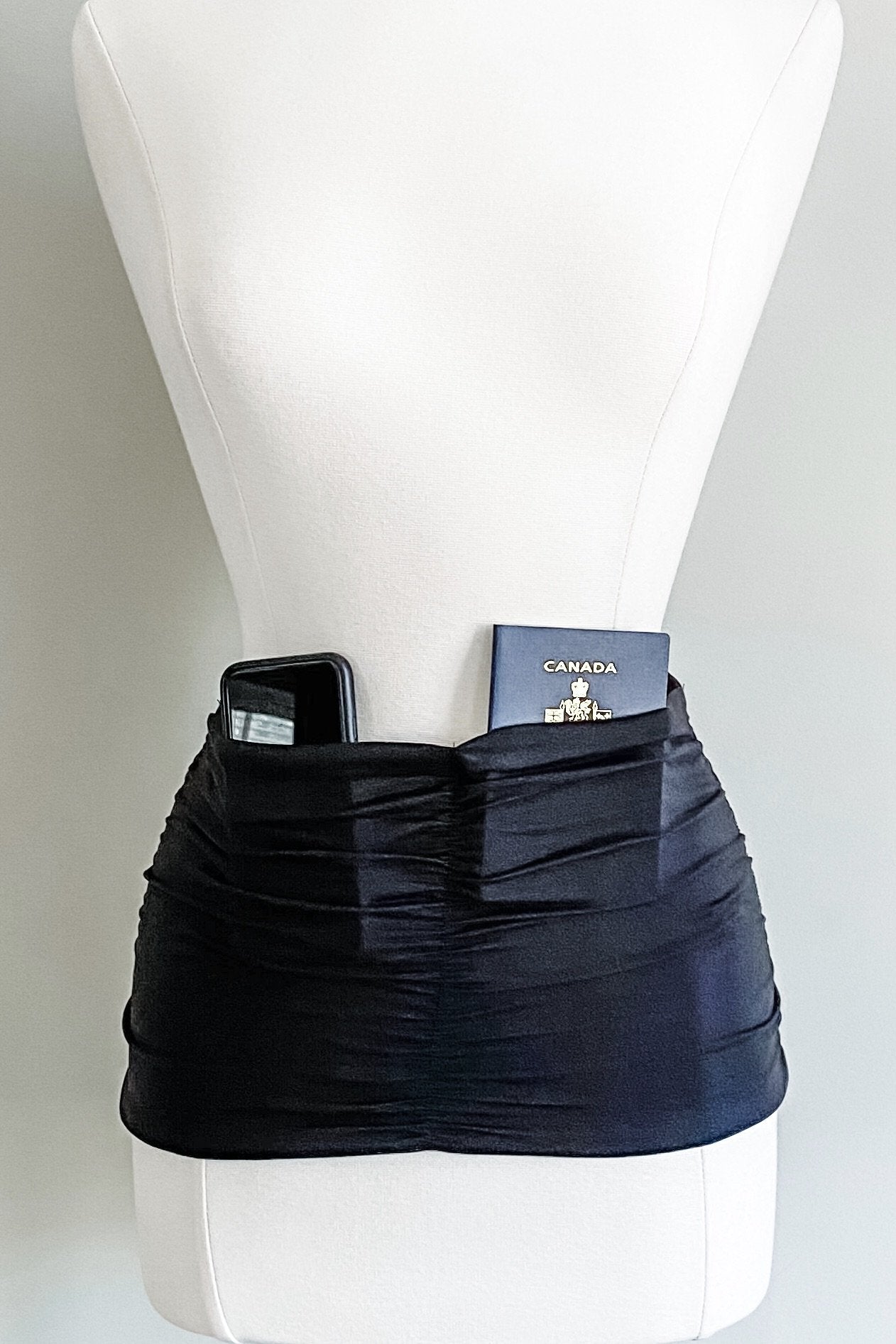 Black Freedom Pocket from Diane Kroe