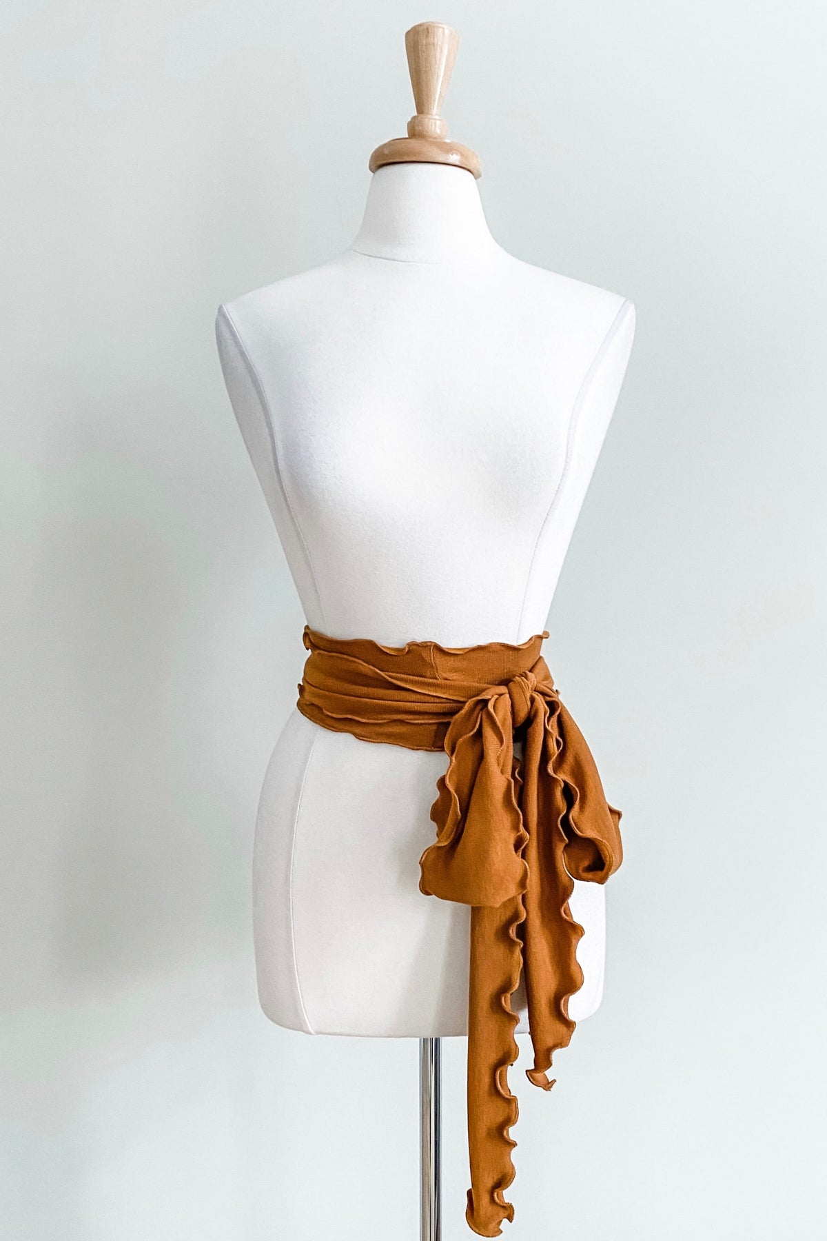 Diane Kroe - Scalloped Sash Belt in Infinity Knit (Cinnamon)