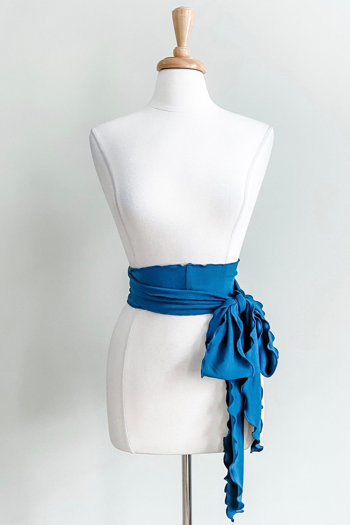 Diane Kroe - Scalloped Sash Belt in Infinity Knit (Cypress Green)