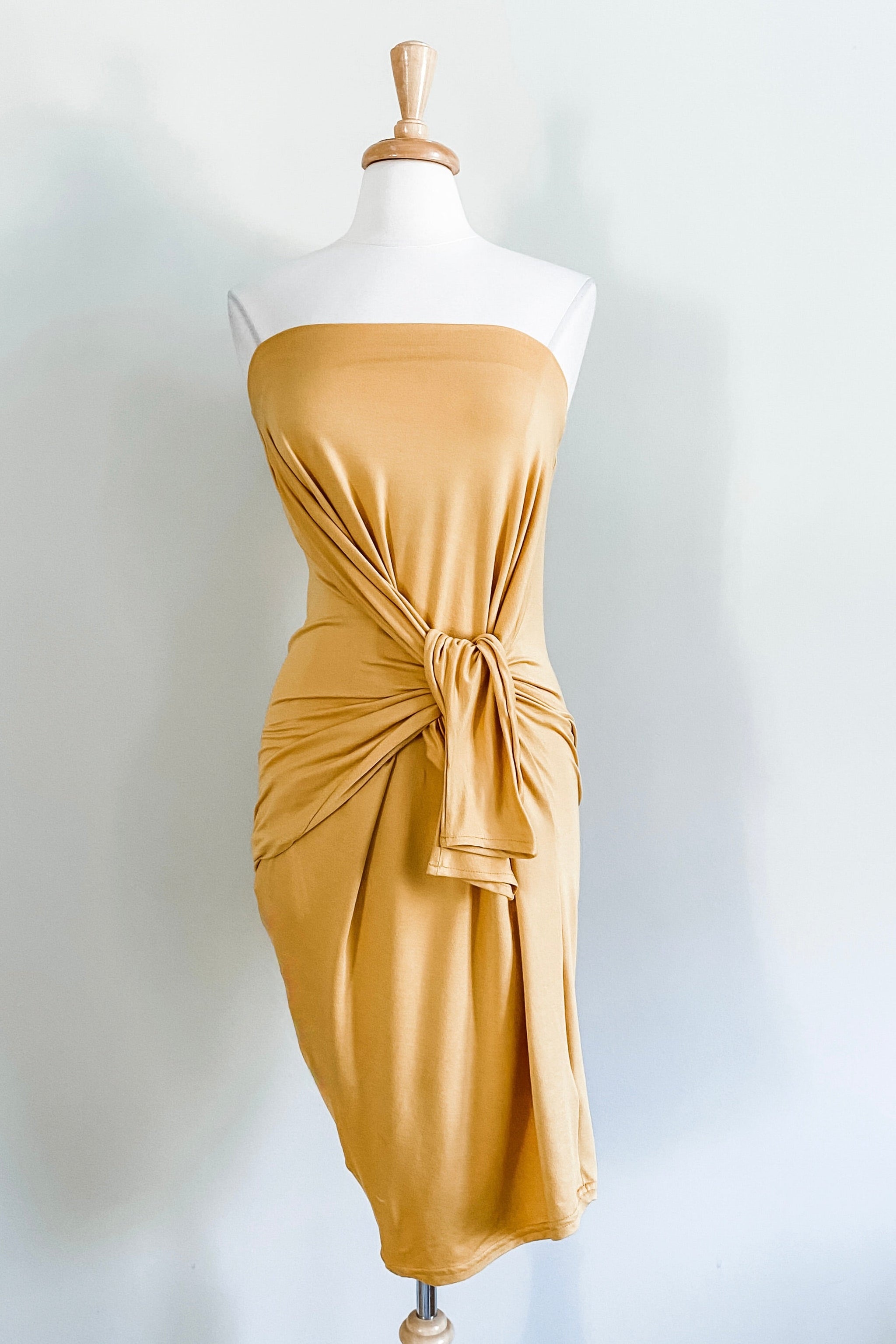 Origami Travel Dress from The Classic Capsule | Diane Kroe Origami Travel Dress from The Classic Capsule | Diane Kroe
