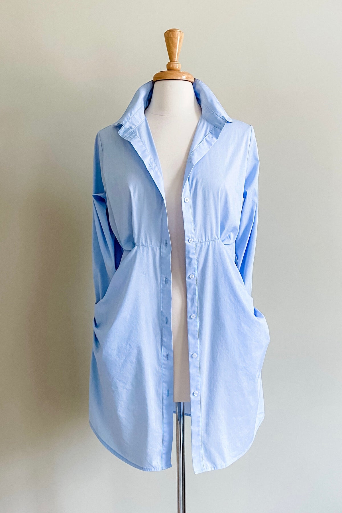 Chic Shirt in Oxford Blue